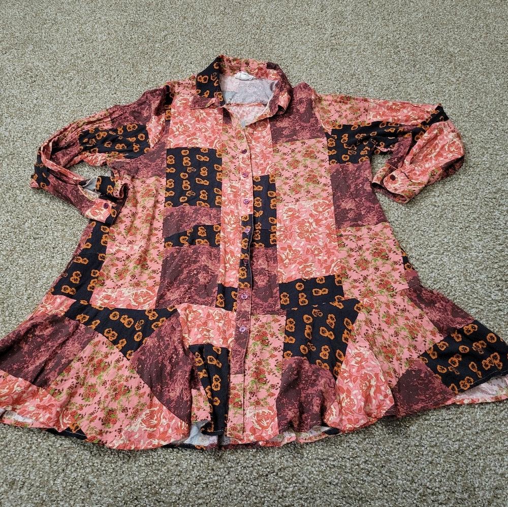 For the Republic Tunic Top Shirt Women 1X Blouse Flowy Pink Floral Patch Mixed